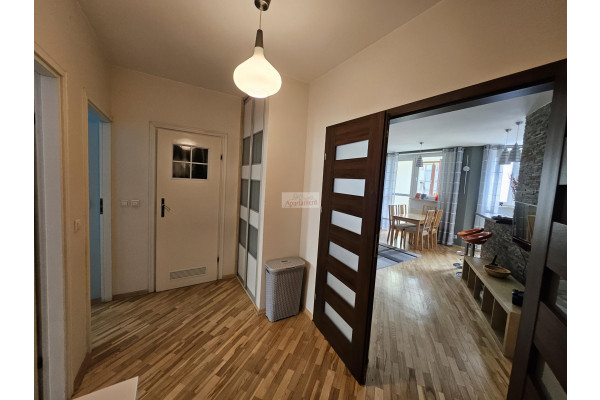 Warszawa, Ursynów, Natolin, Belgradzka, Belgradzka 10, ciche, dwustronne, garaż