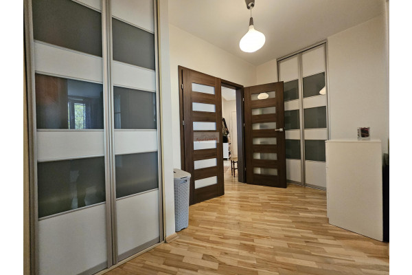 Warszawa, Ursynów, Natolin, Belgradzka, Belgradzka 10, ciche, dwustronne, garaż