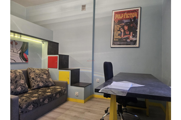 Warszawa, Praga P&oacute;łnoc, 11 Listopada, KLIMATYCZNE 2 POKOJE Z ANTRESOLĄ W SERCU PRAGI P&Oacute;ŁNOC,  METRO 7 min,