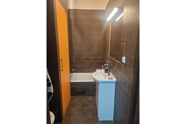 Warszawa, Praga P&oacute;łnoc, 11 Listopada, KLIMATYCZNE 2 POKOJE Z ANTRESOLĄ W SERCU PRAGI P&Oacute;ŁNOC,  METRO 7 min,